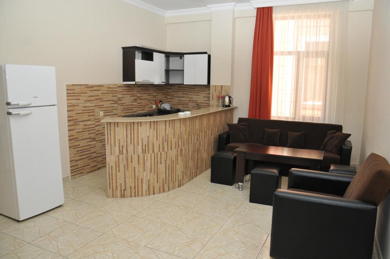 Apartments Residence Batumi Exterior foto